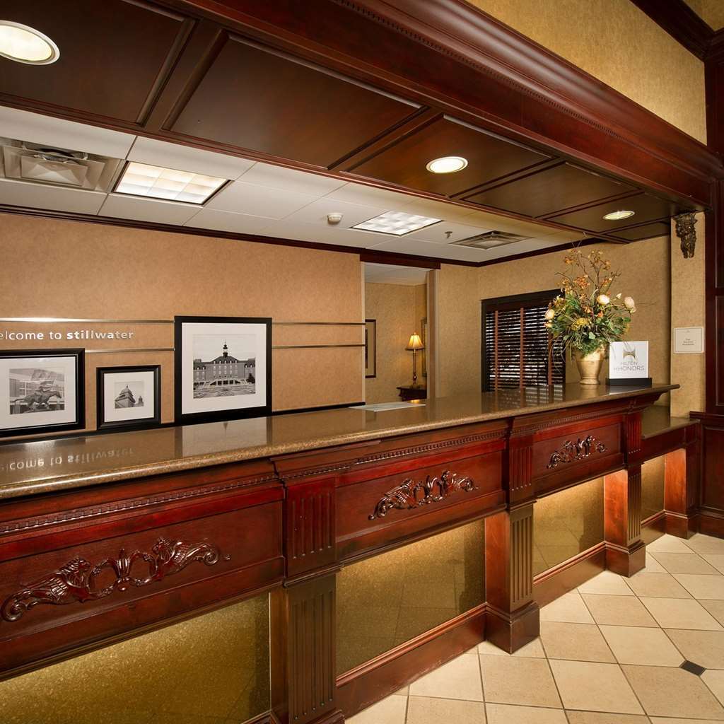 Hampton Inn & Suites Stillwater Interior photo